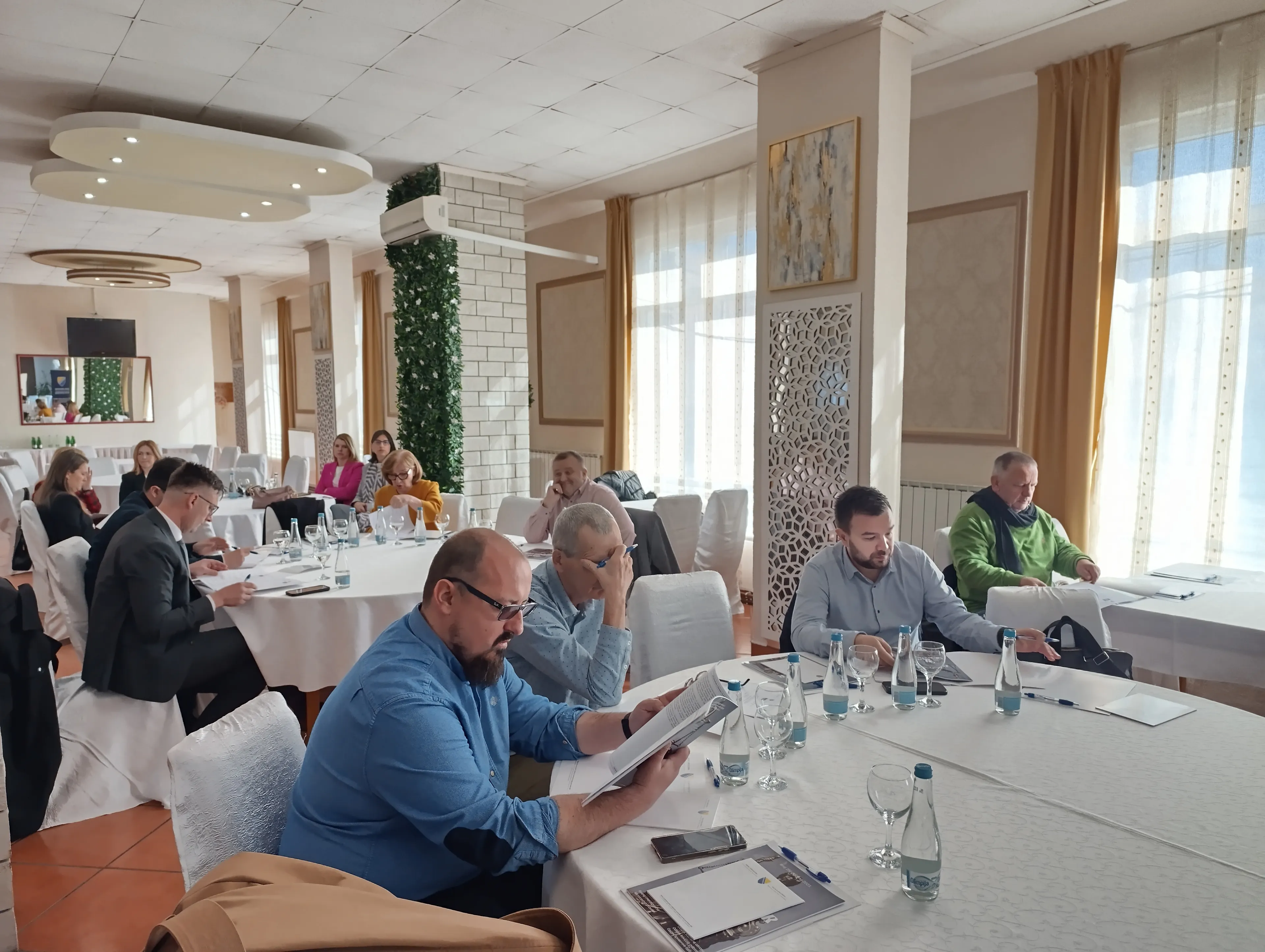 U organizaciji Ministarstva pravde BiH održan seminar za odvjetnike na temu  „Komunikacija u sudnici“  