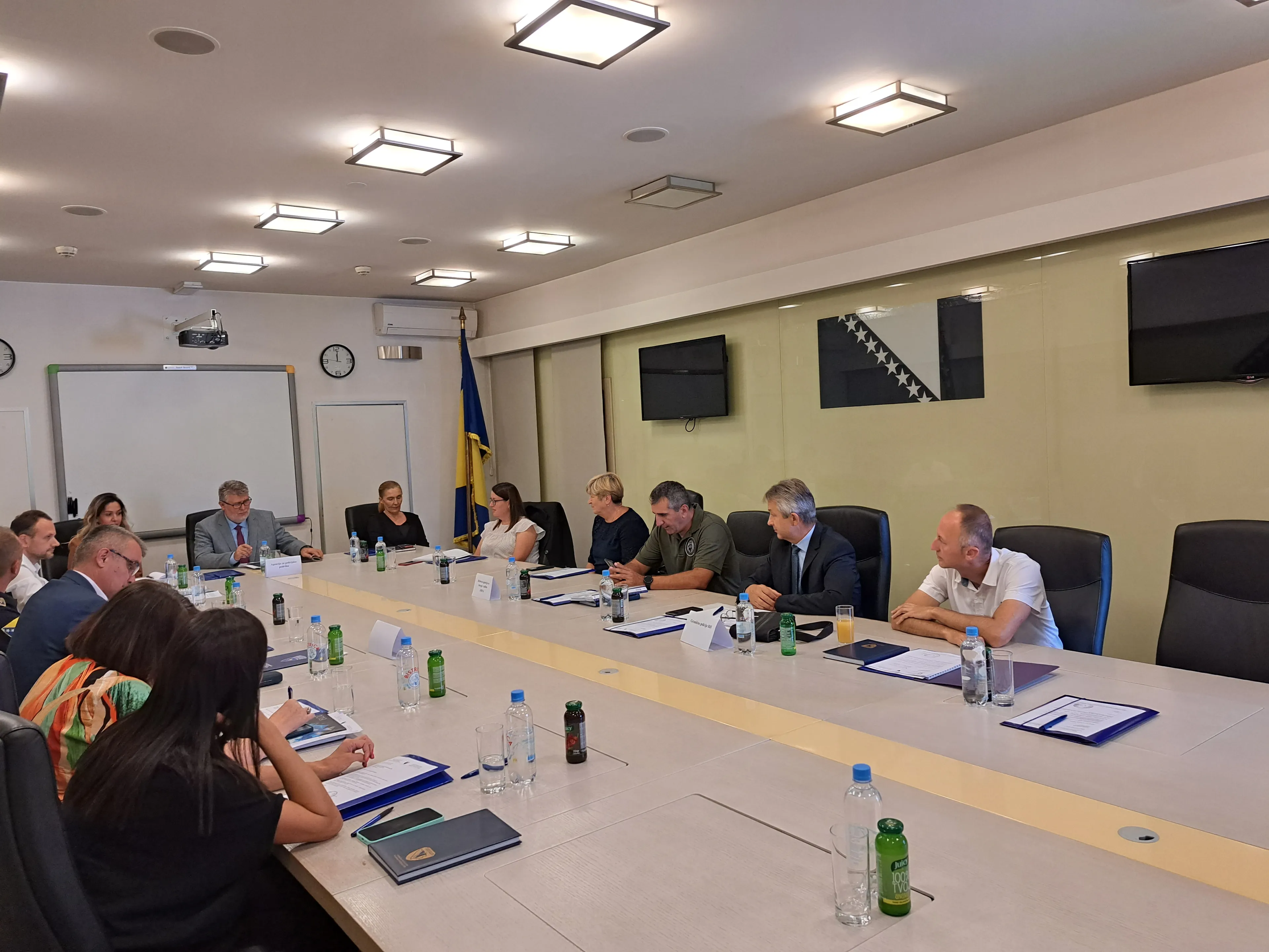 Галерија 3