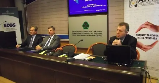 Održan seminar za poslovne subjekte na temu “Primjena Naredbe o ličnoj zaštitnoj opremi i standarda za zaštitne rukavice i zaštitnu obuću”