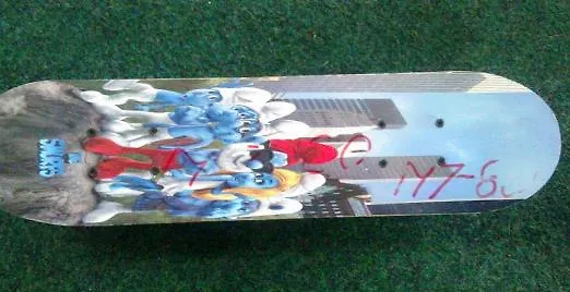 Skejtbord Smurfs