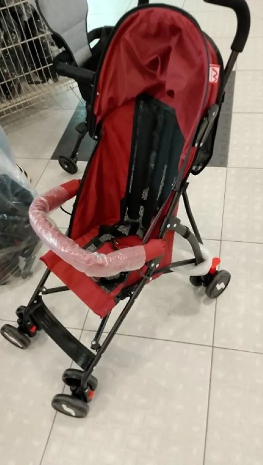 Dječija kolica u 4 boje AD23-0175