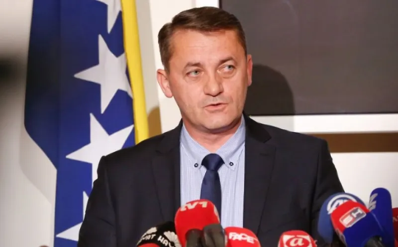 Галерија 1