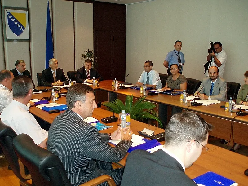 Predsjedavajući Špirić održao sastanak sa radnog grupom za liberalizaciju 
viznog režima
