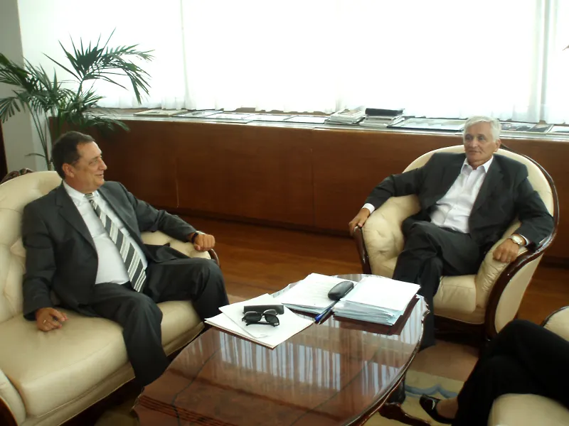 Chairman of Council of Ministers of B-H Receives Ambassador of the Hellenic Republic

