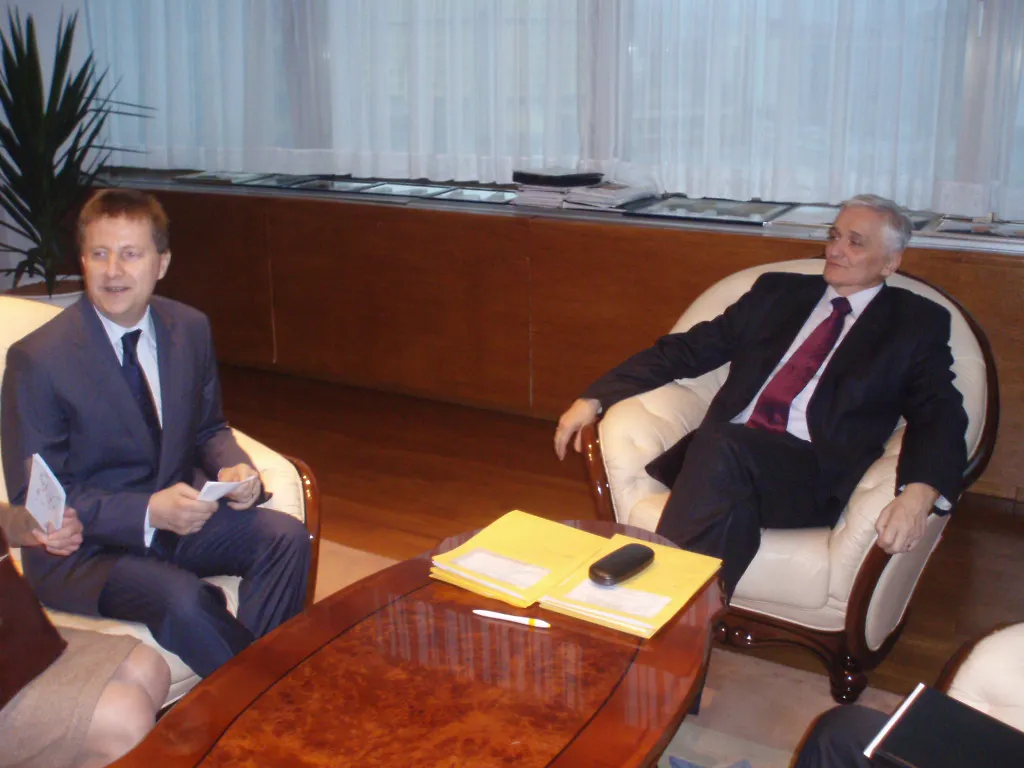 Chairman of Council of Ministers Receives Czech Ambassador