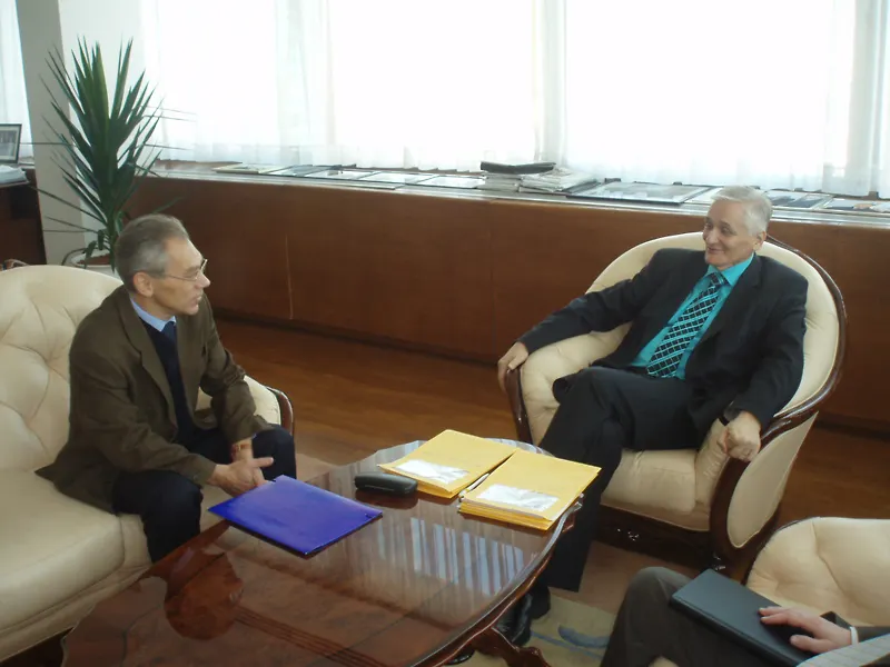 Chairman Council of Ministers of B-H Receives Ambassador of Russian Federation

