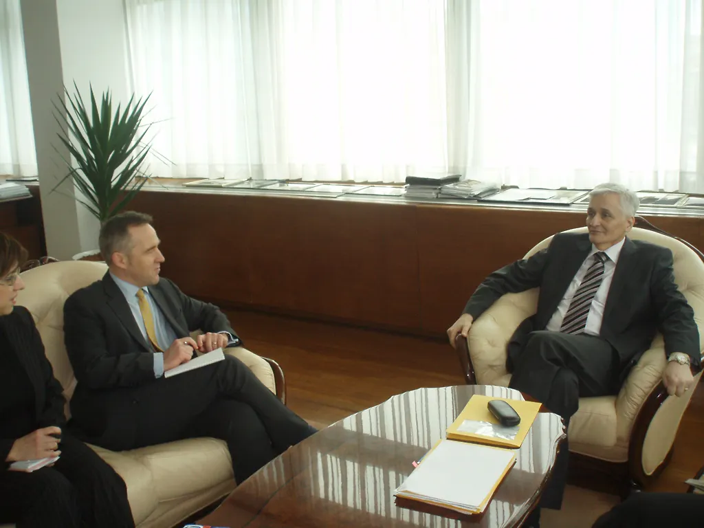 Predsjedavajući Vijeća ministara BiH razgovarao sa britanskim ambasadorom