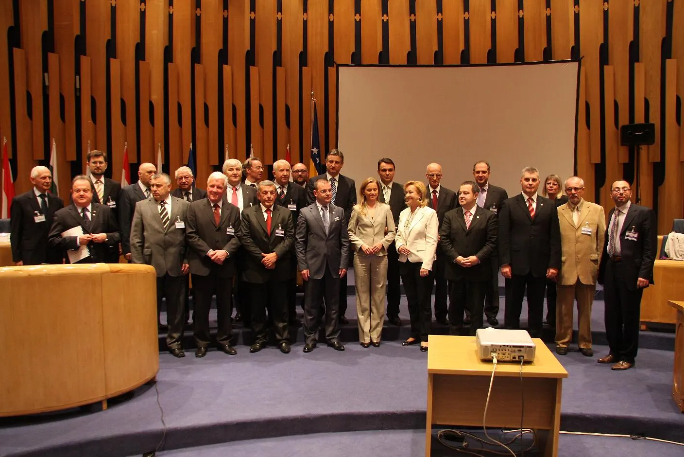 Bilateralni susreti Ahmetovića sa ministricama Fekter i Kresal