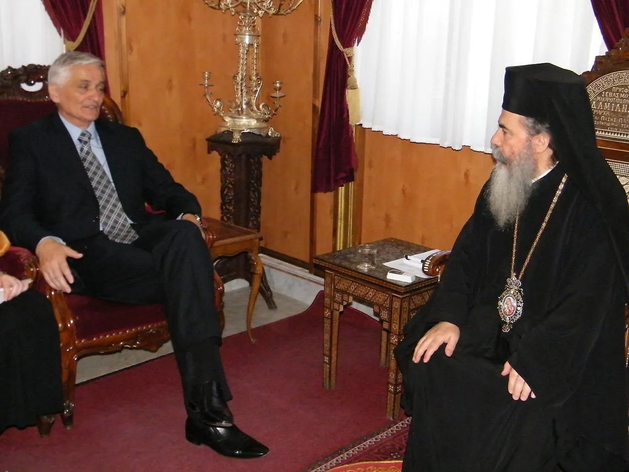 Predsjedavajući Vijeća ministara razgovarao s patrijarhom jerusalemskim