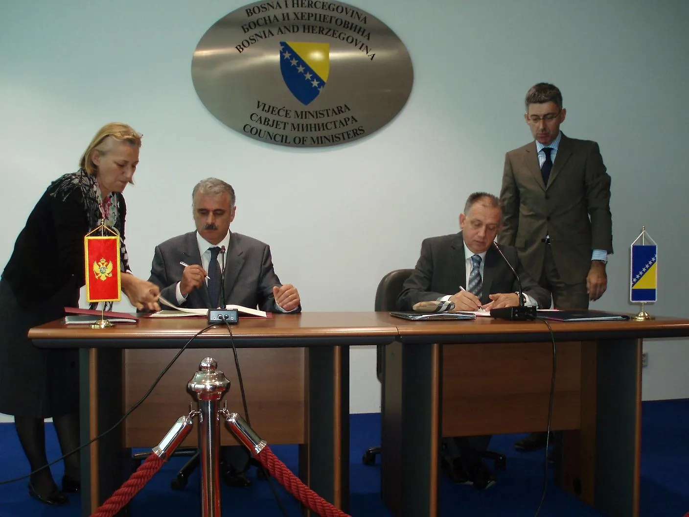 Ministri pravde Čolak i Radović potpisali ugovore o međunarodnoj pravnoj pomoći i priznanju i izvršenju stranih sudskih odluka