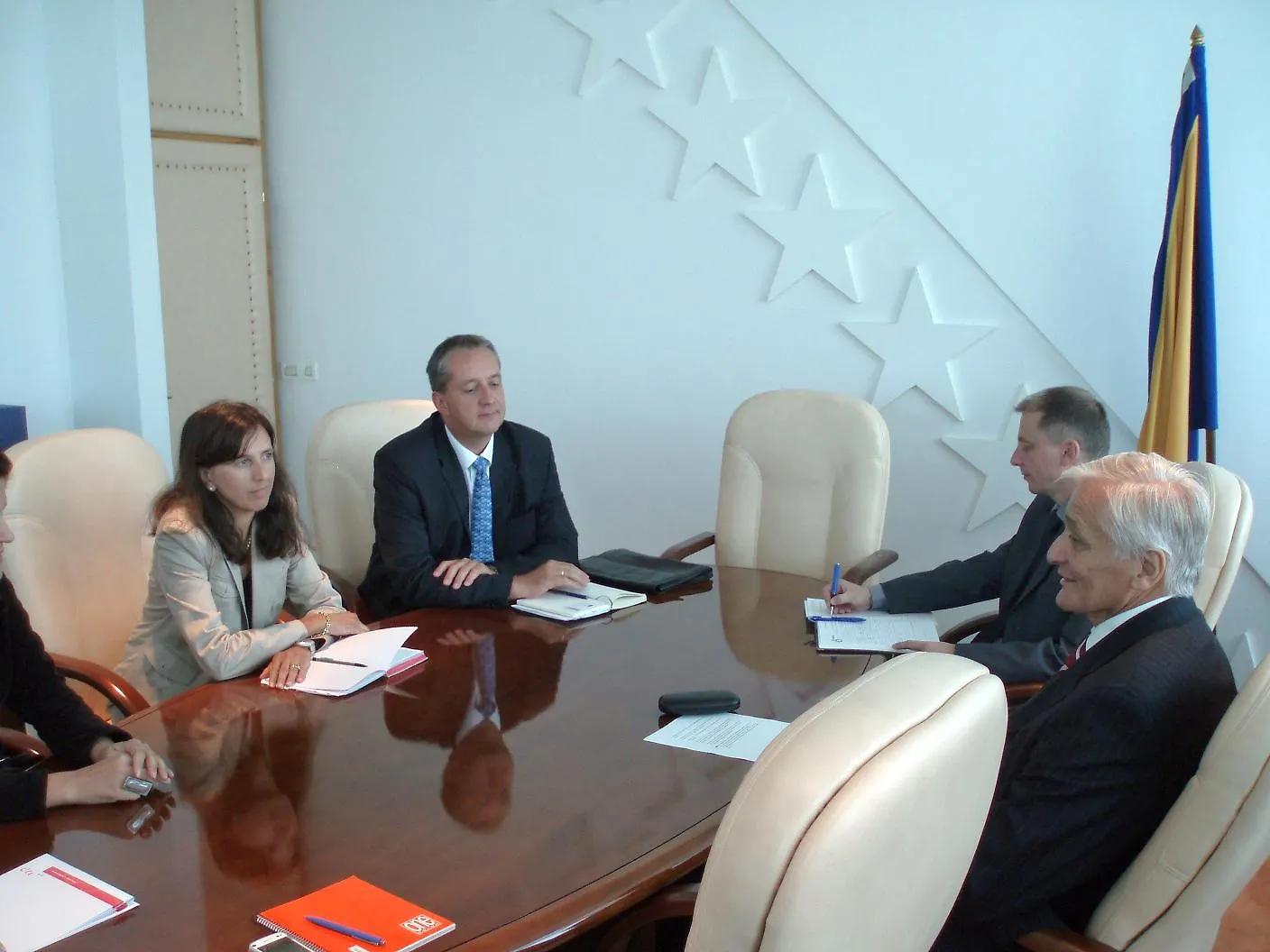 Predsjedatelj Vijeća ministara BiH razgovarao sa voditeljem  Odjela za BiH u EK