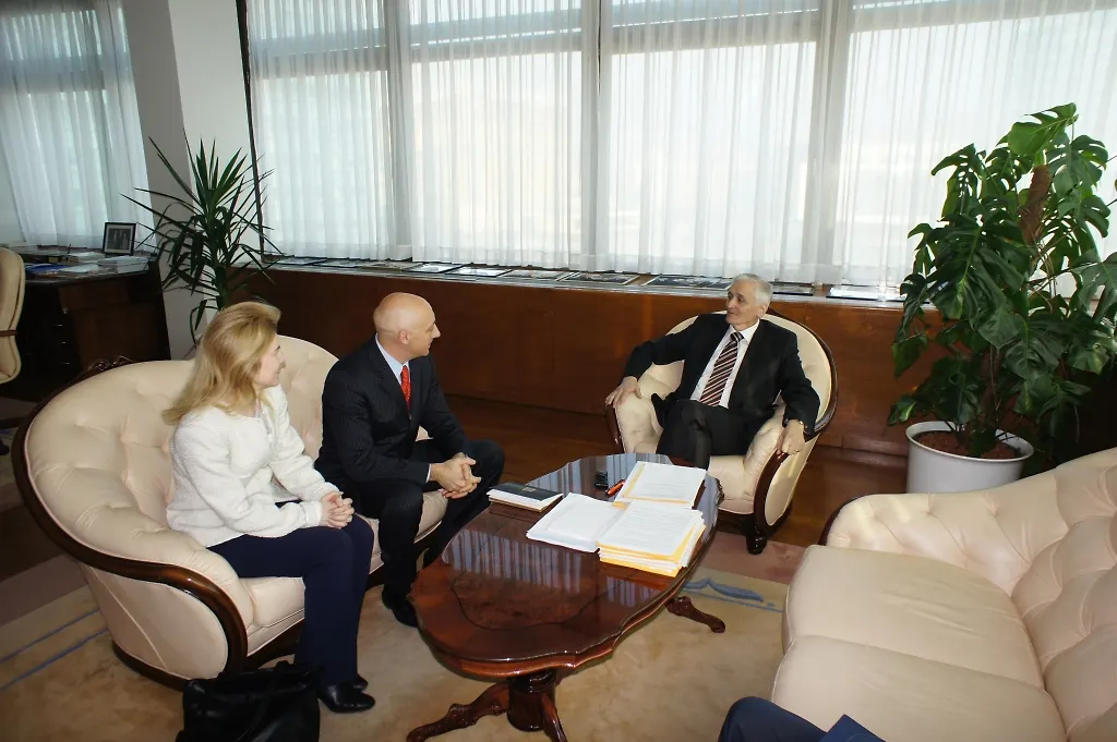 Chairman of Council of Ministers Receives Head of World Bank Office in B-H