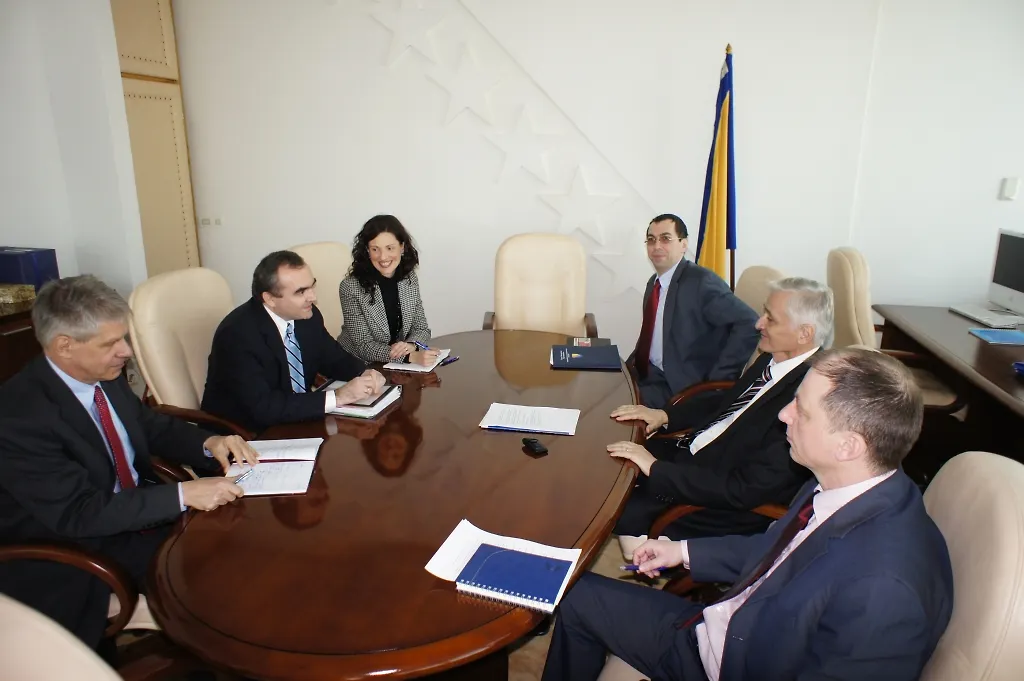 Chairman of Council of Ministers of B-H Receives Head of IMF Mission