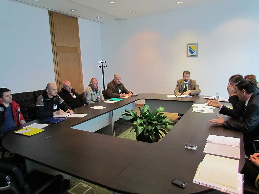 Састанак замјеника министра Касумовића  с представницима  пензионисаних  војника 