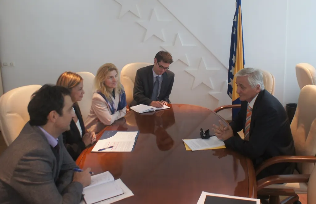 Chairman of Council of Ministers of B-H receives 
Chief of Mission of World Bank in B-H
