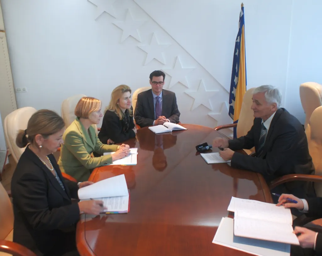 Chairman of Council of Ministers Talks with WB Country Director for B-H