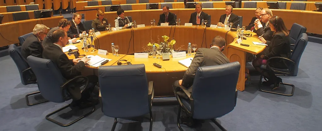 Chairman of Council of Ministers Receives US Congress Delegation