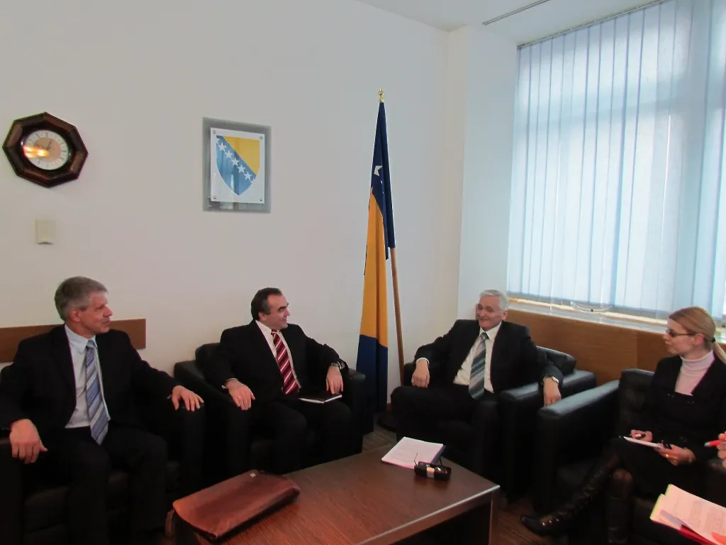Minister Špirić Receives Head of IMF Mission for BIH