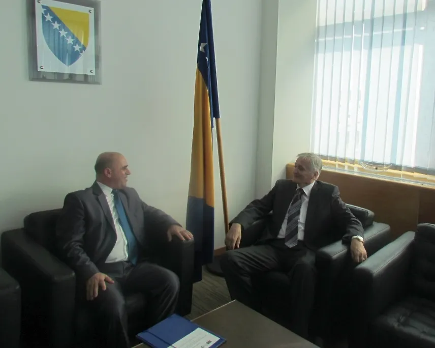Министар Шпирић примио амбасадора Македоније у БиХ