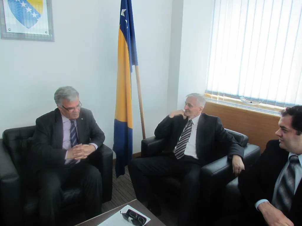 Minister Špirić Receives Ambassador of Palestine in BIH