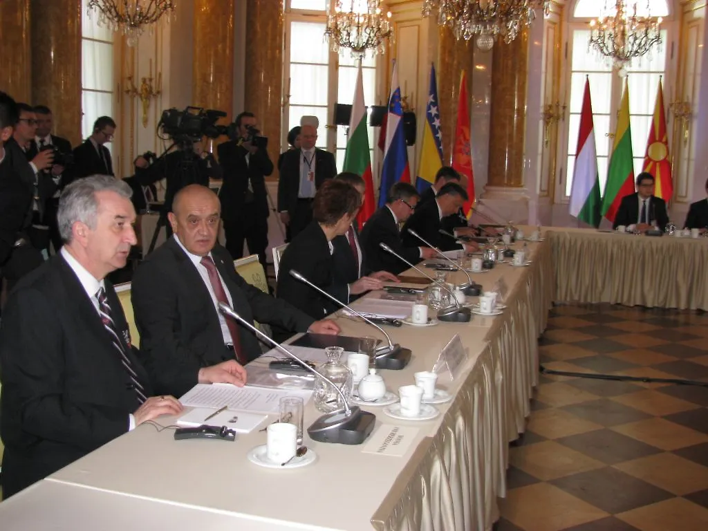 Говор предсједавајућег СМ БиХ на сусрету шефова држава средње Европе и Кине