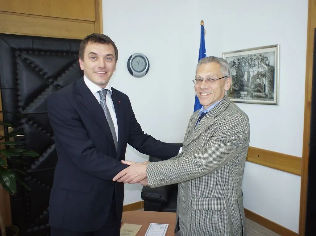 Minister Hadžić and Russian Ambassador Discuss Zabubeznjeft Company Plans