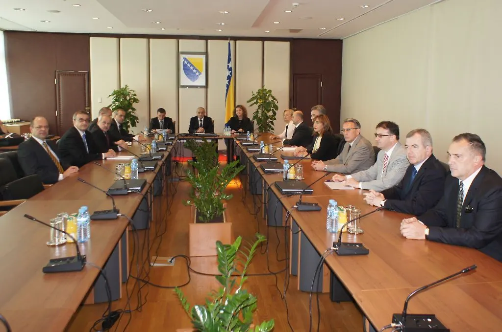 Chairman of Council of Ministers of BIH Vjekoslav Bevanda and Newly-Appointed Ambassadors of BIH: Better Exchange of Information Key to Diplomacy