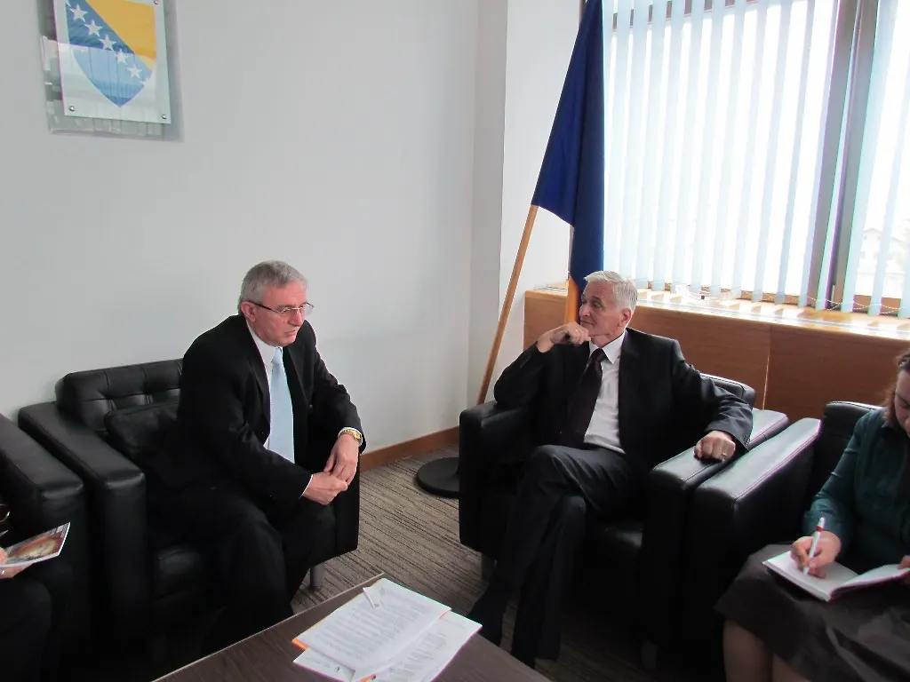 Minister Špirić receives Ambassador of Romania in BIH