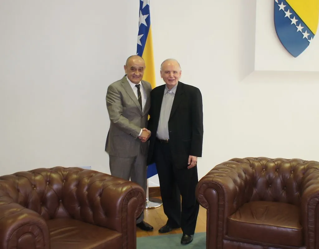 Apostolic Nuncio Archbishop D’Errico Pays Farewell Visit to Chairman Bevanda