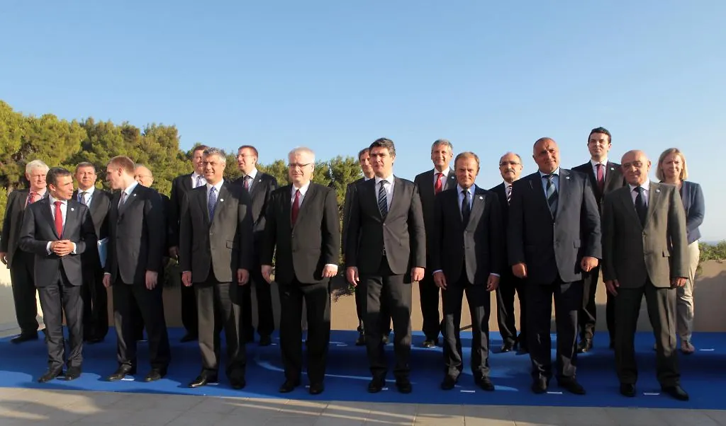 Chairman of Council of Ministers of BIH at “Croatia Summit 2012 – State Building and EU Experience”