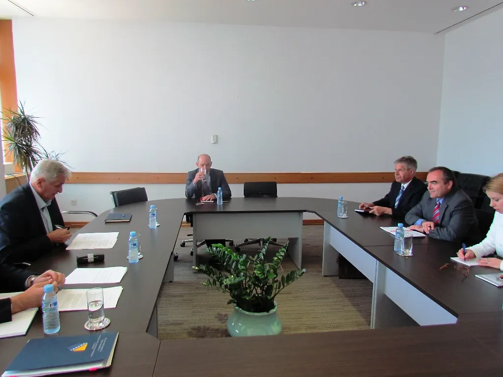 Министар Шпирић са делегацијом ММФ-а 
разговарао о новом аранжаману
