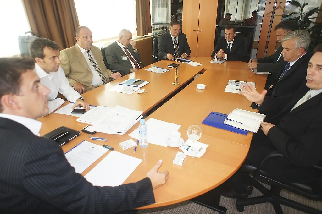 Minister Hadžić with Entity Ministers on Corridor V c