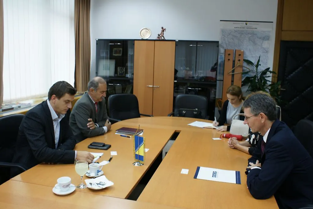 Сусрет  Хаџић – Буртон: Што прије формирати корпорацију јавних РТВ емитера