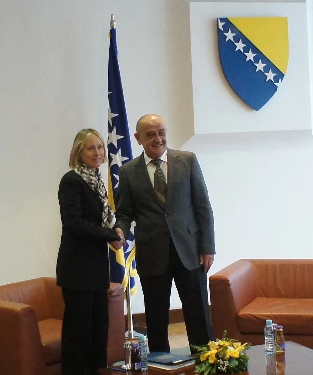 Bevanda – Armitage Meeting: To Accelerate Ratification of Approved Projects

