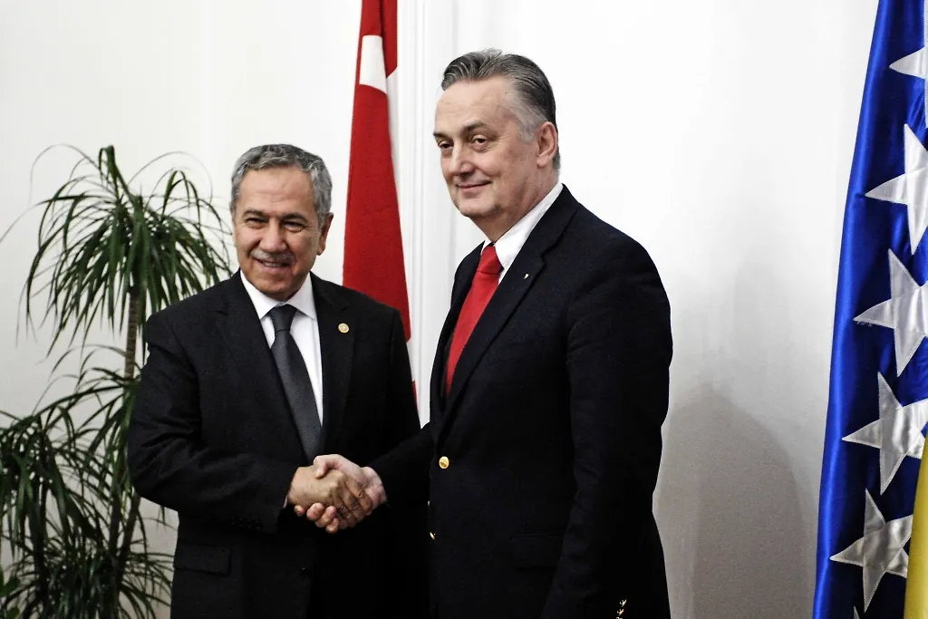 Zamjenik predsjedavajućeg i ministar vanjskih poslova BiH Zlatko Lagumdžija razgovarao sa zamjenikom premijera Republike Turske Bülentom Arınçom