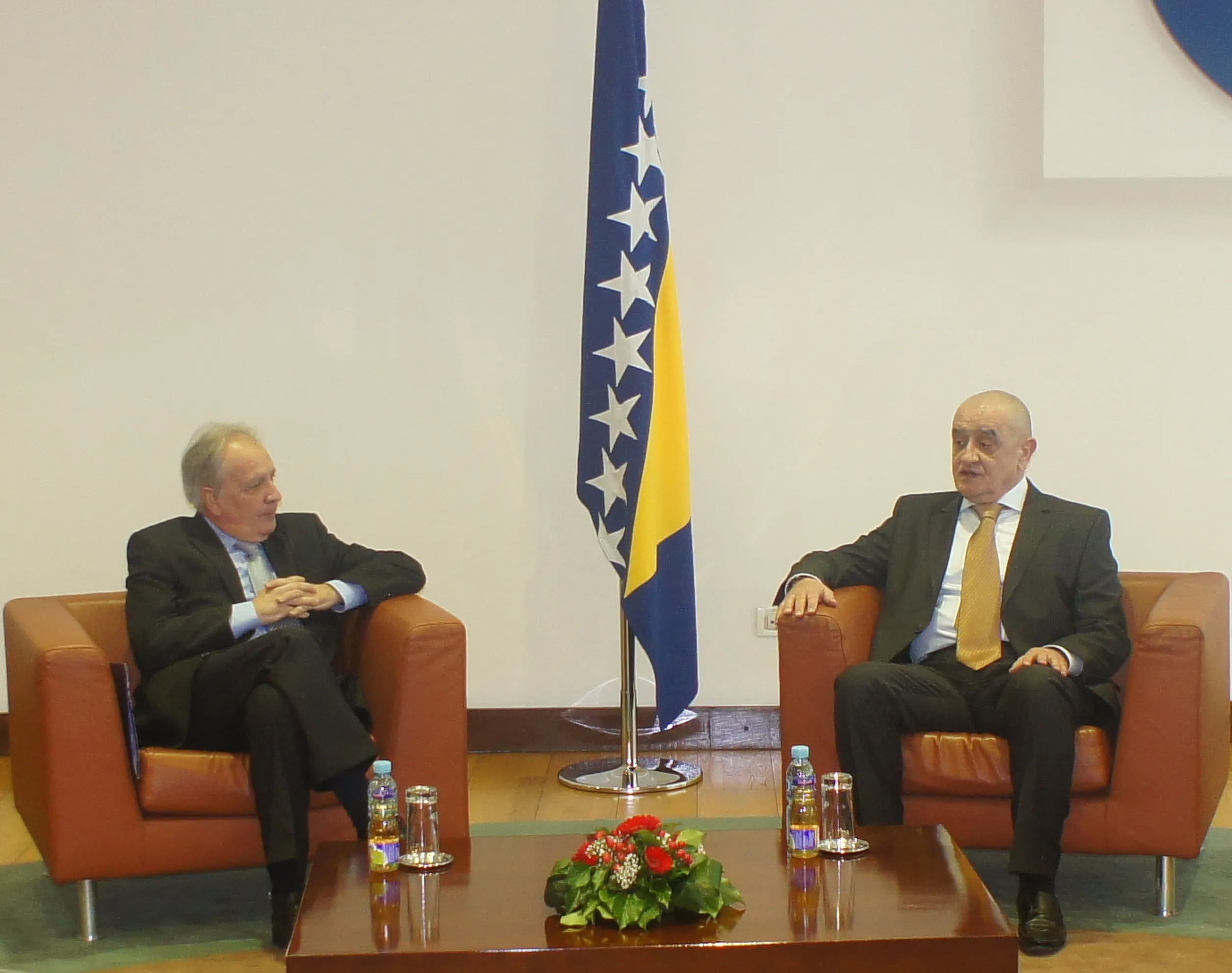 Predsjedavajući Bevanda primio u oproštajnu posjetu ambasadora  Stojadinovića