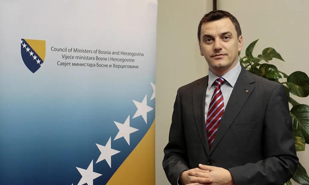 MINISTAR HADŽIĆ: UBRZATI REALIZACIJU PROJEKTA
„Rehabilitacija i modernizacija Luke Brčko“
