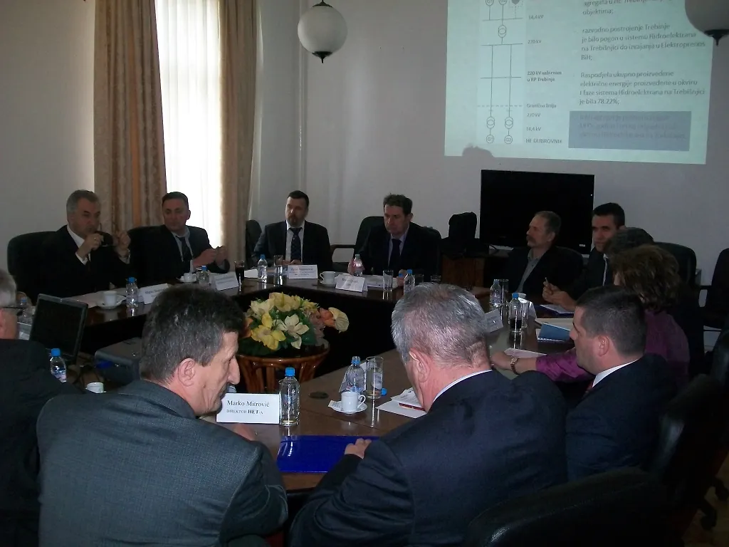 Minister Šarović held a meeting on electricity
Produced at HPP Dubrovnik that belongs to Elektroprivreda Srpske in the Republika Srpska

