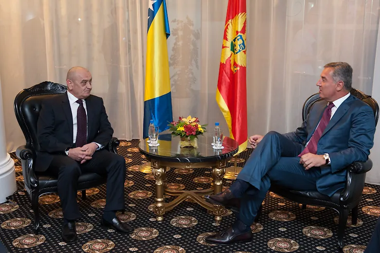 Chairman Bevanda talks in Budva with Prime Minister Đukanović