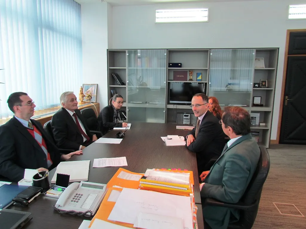 Министар Шпирић примио делегацију Европске-инвестиционе банке (ЕИБ)