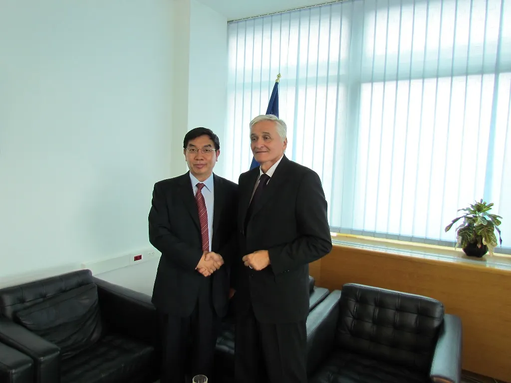Министар Шпирић примио амбасадора НР Кине у БиХ 
