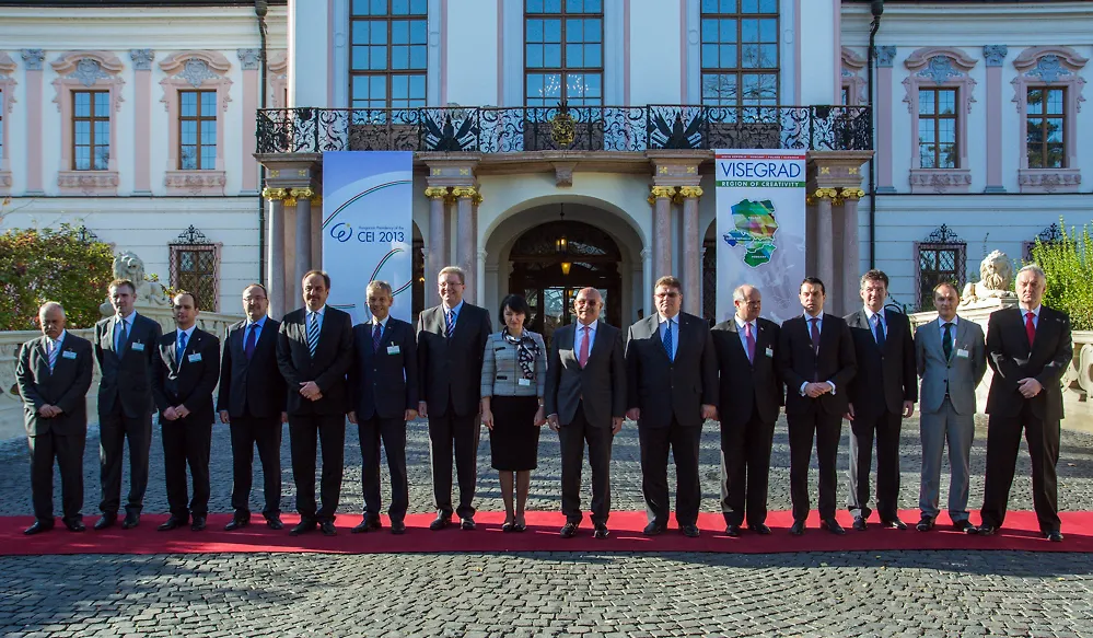 Министар Лагумџија учествовао на проширеном министарском састанку држава чланица Вишеградске групе (В4 плус) и Централноевропске иницијативе (ЦЕИ) у Будимпешти