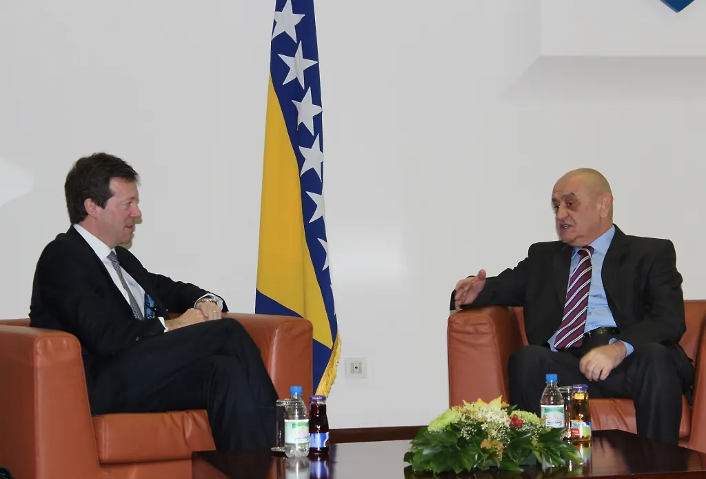 Chairman Bevanda Receives UK Ambassador Casey in Farewell Visit