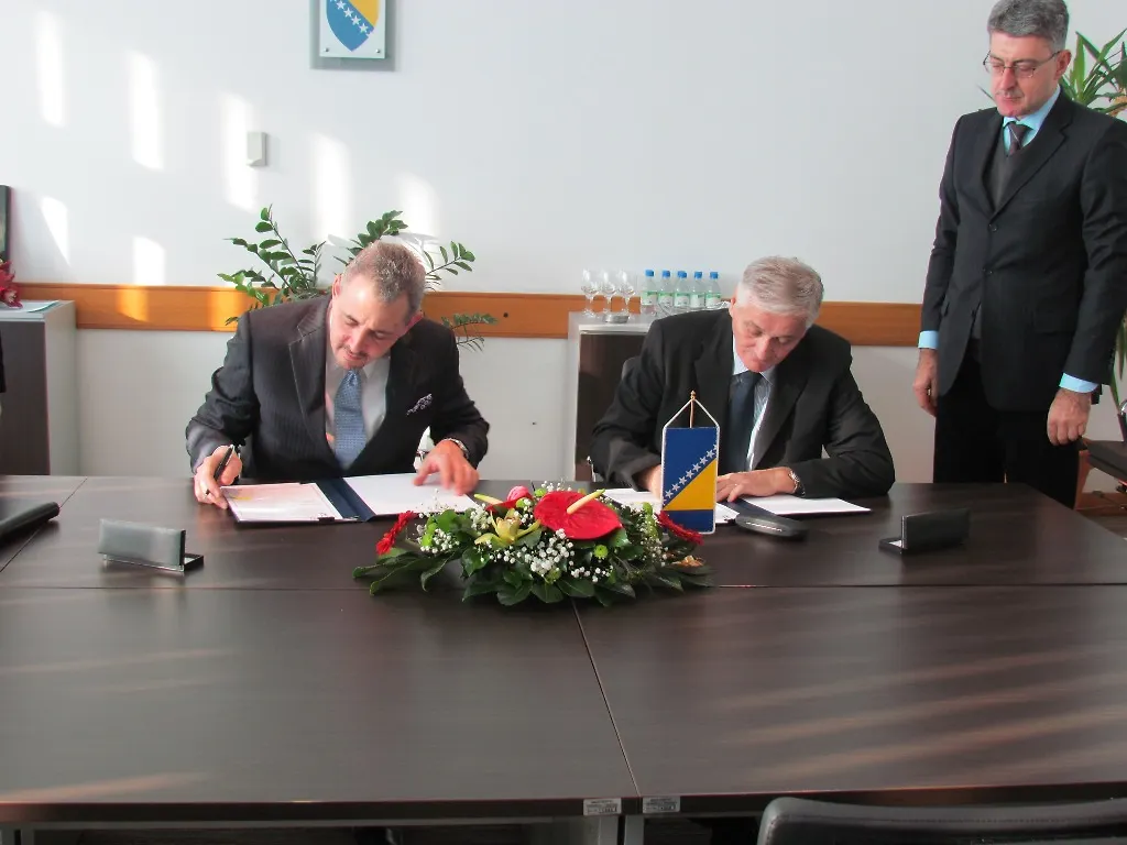 Потписан меморандум о развојној 
сарадањи између БиХ и Владе САД-а 
