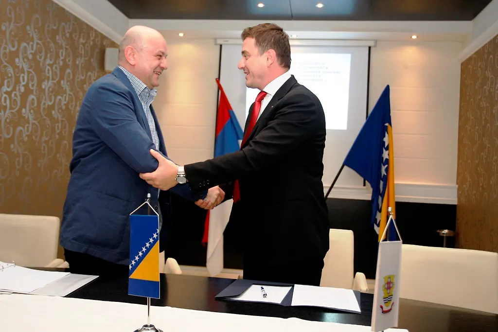 Doboj: 	Potpisan Ugovor za usluge „Izrade glavnog projekta Interregionalnog čvorišta Johovac i tunela Putnikovo brdo 2“