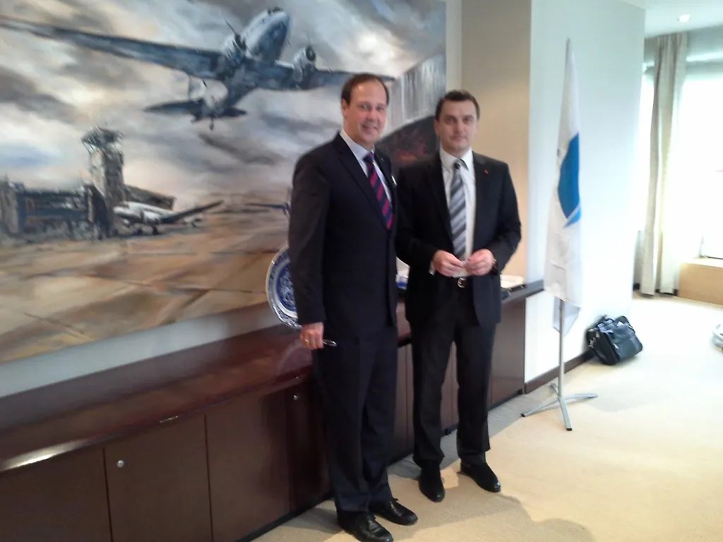 Хаџић: Имамо снажну подршку Еуроконтрола у преузимању контроле свог неба
