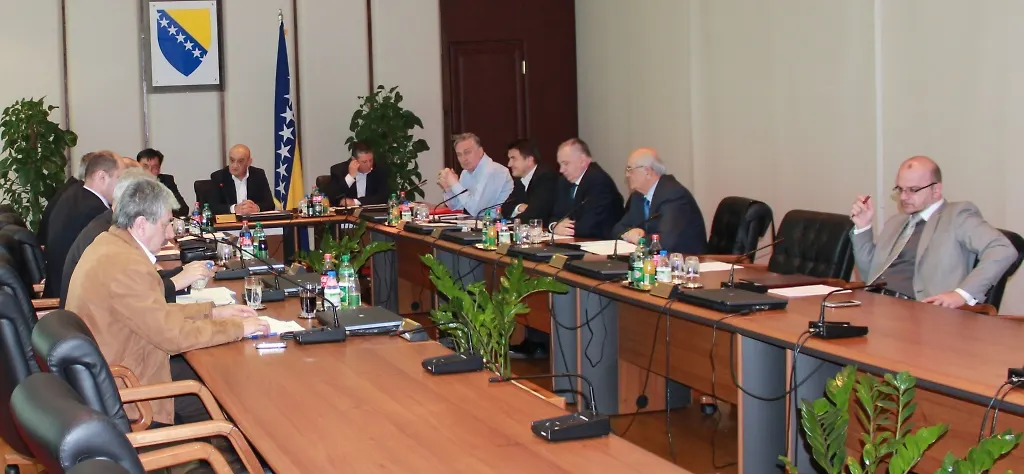 Council of Ministers in Extraordinary Session

Several Resolutions Taken Aiming Flood-Affected Areas Rehabilitation
