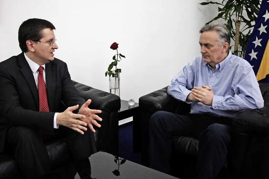 Lagumdžija – Krkoška: Što prije organizirati donatorsku konferenciju za pomoć BiH u saniranju posljedica katastrofalnih poplava  