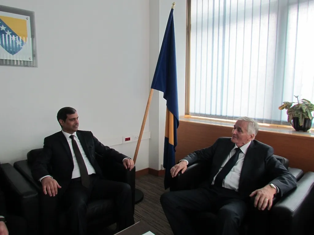 Ministar Špirić zahvalio ambasadoru Kuvajta na 
humanitarnoj pomoći za poplavljena područja u BiH
