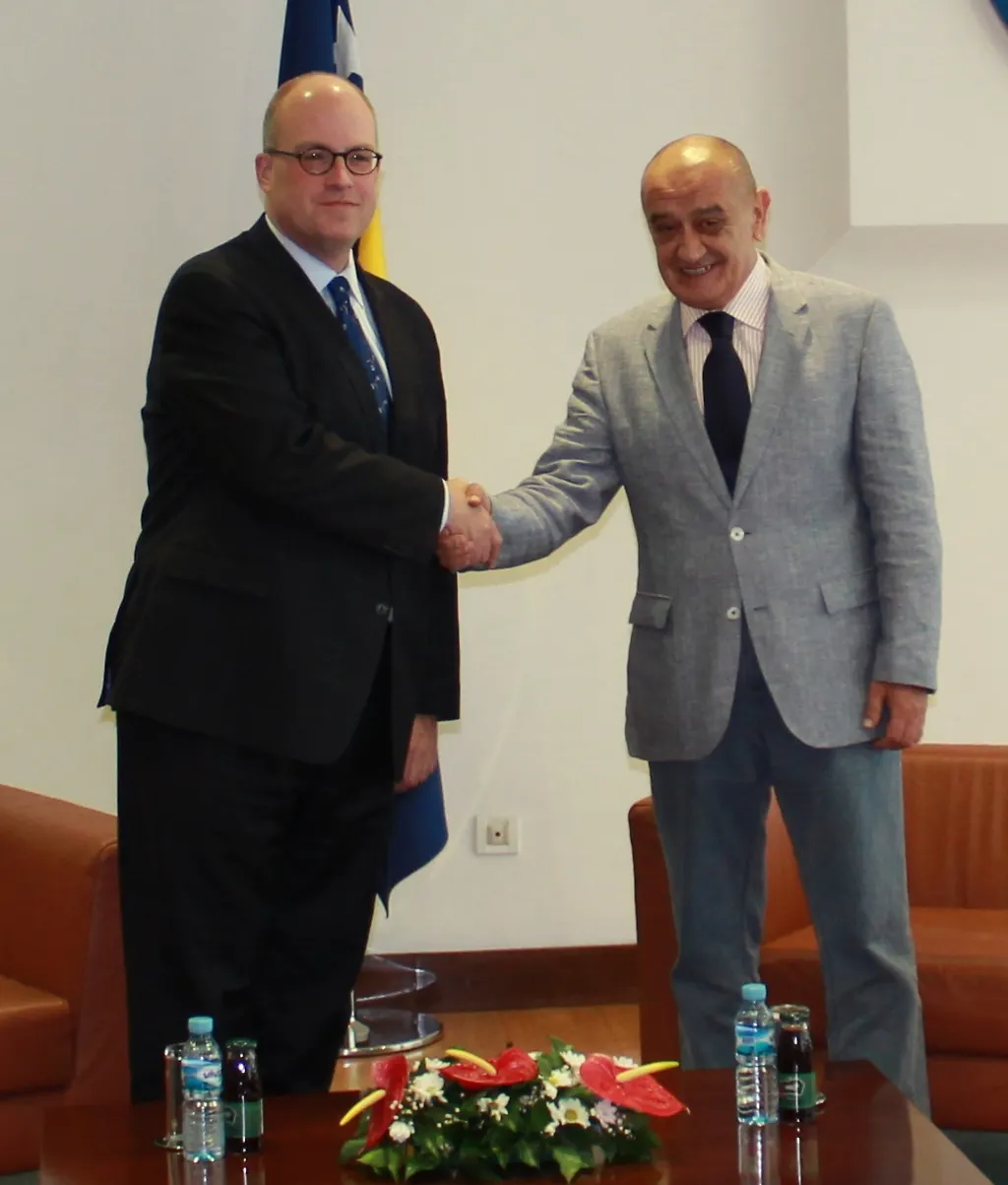 Predsjedatelj Bevanda razgovarao s novim šefom Misije OESS-a u BiH veleposlanikom Jonathanom Mooreom